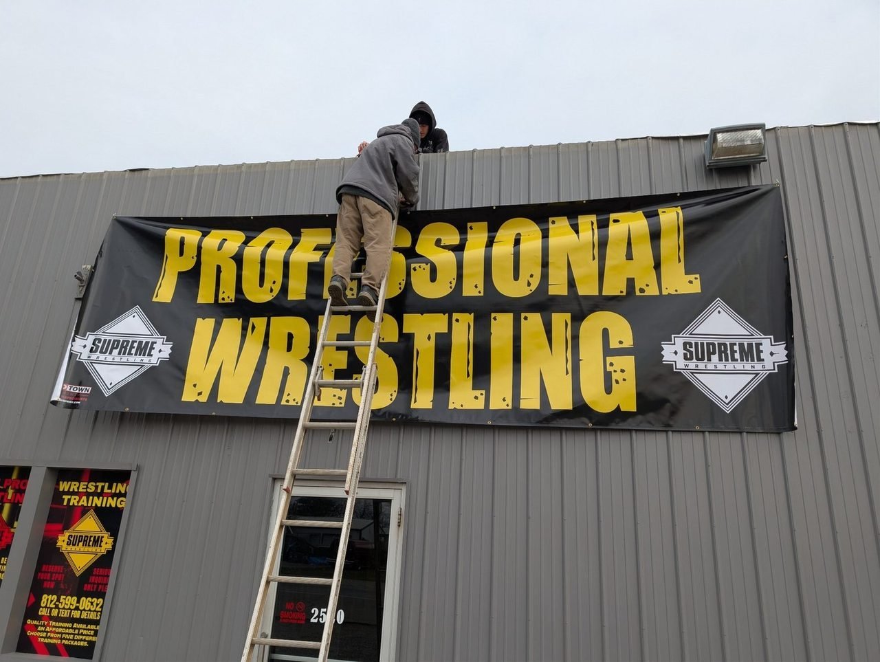 Supreme Wrestling banner